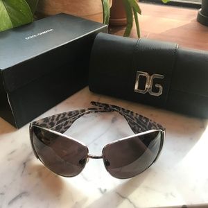 Dolce & Gabbana Leopard Print Aviator Sunglasses